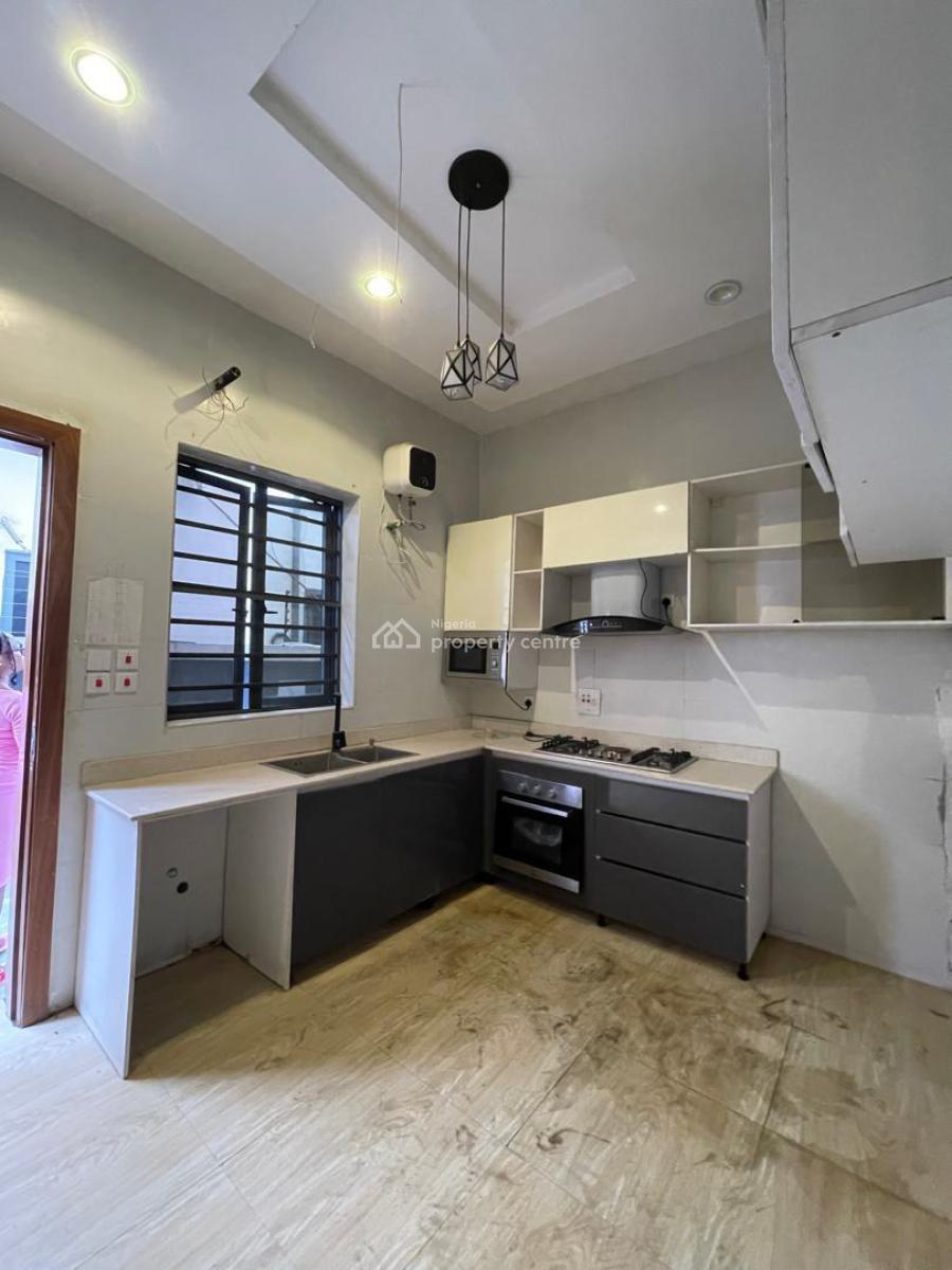 Exquisite Single Room Shared Apartment, Orchid, Lekki Phase 2, Lekki, Lagos, Flat / Apartment for Rent