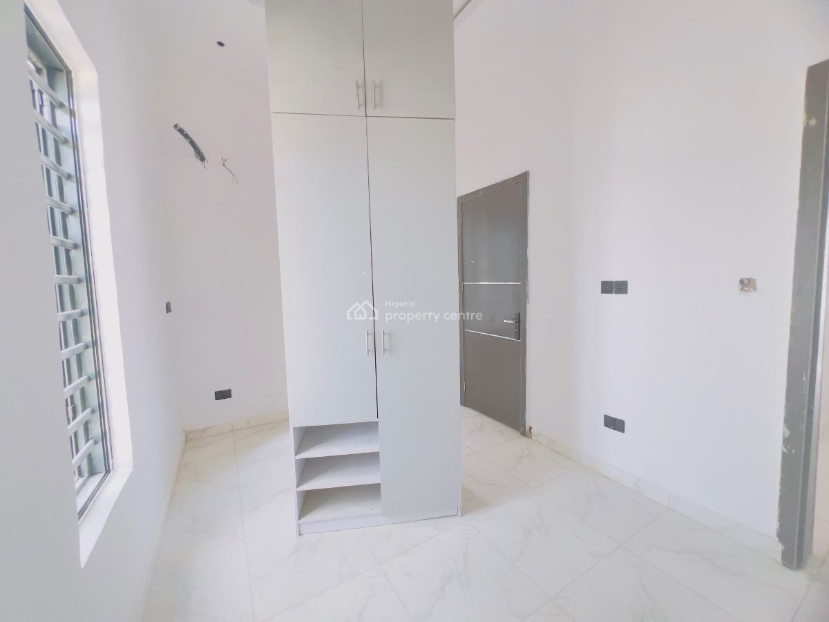 5 Bedroom Detached Duplex with Bq, Osapa, Lekki, Lagos, Detached Duplex for Sale