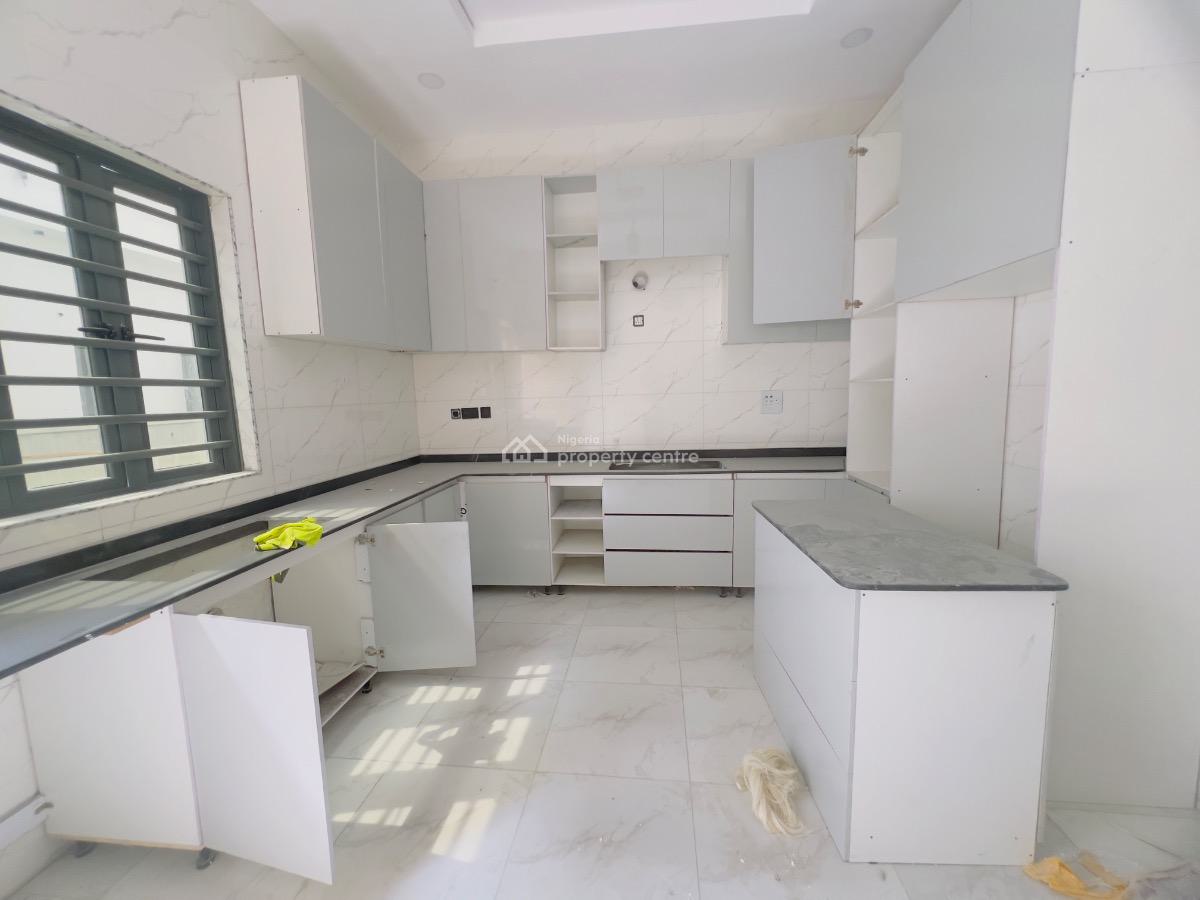 5 Bedroom Detached Duplex with Bq, Osapa, Lekki, Lagos, Detached Duplex for Sale