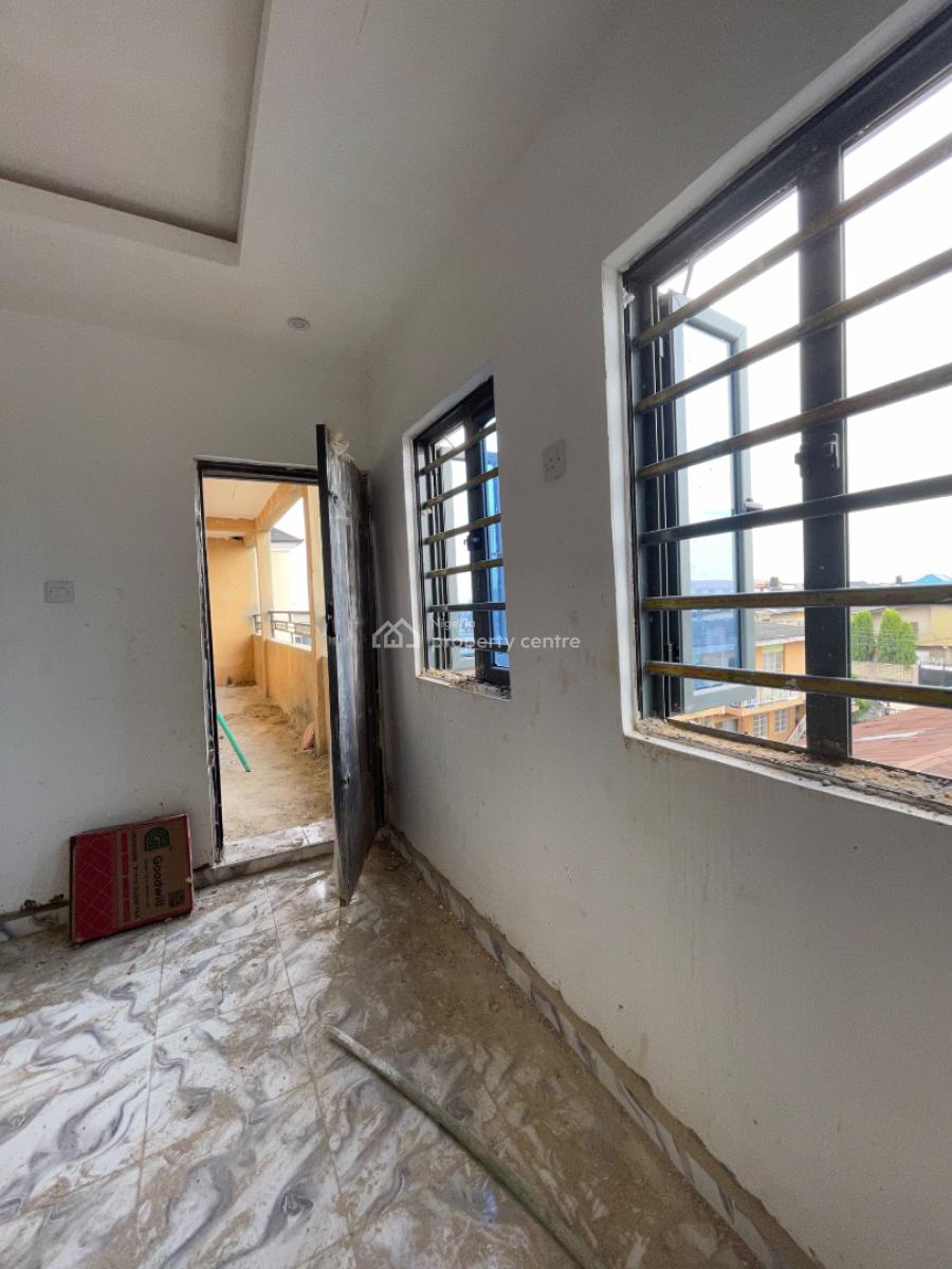 2 Bedroom Flat, Off Uba Bank, Ifako, Gbagada, Lagos, Flat / Apartment for Sale