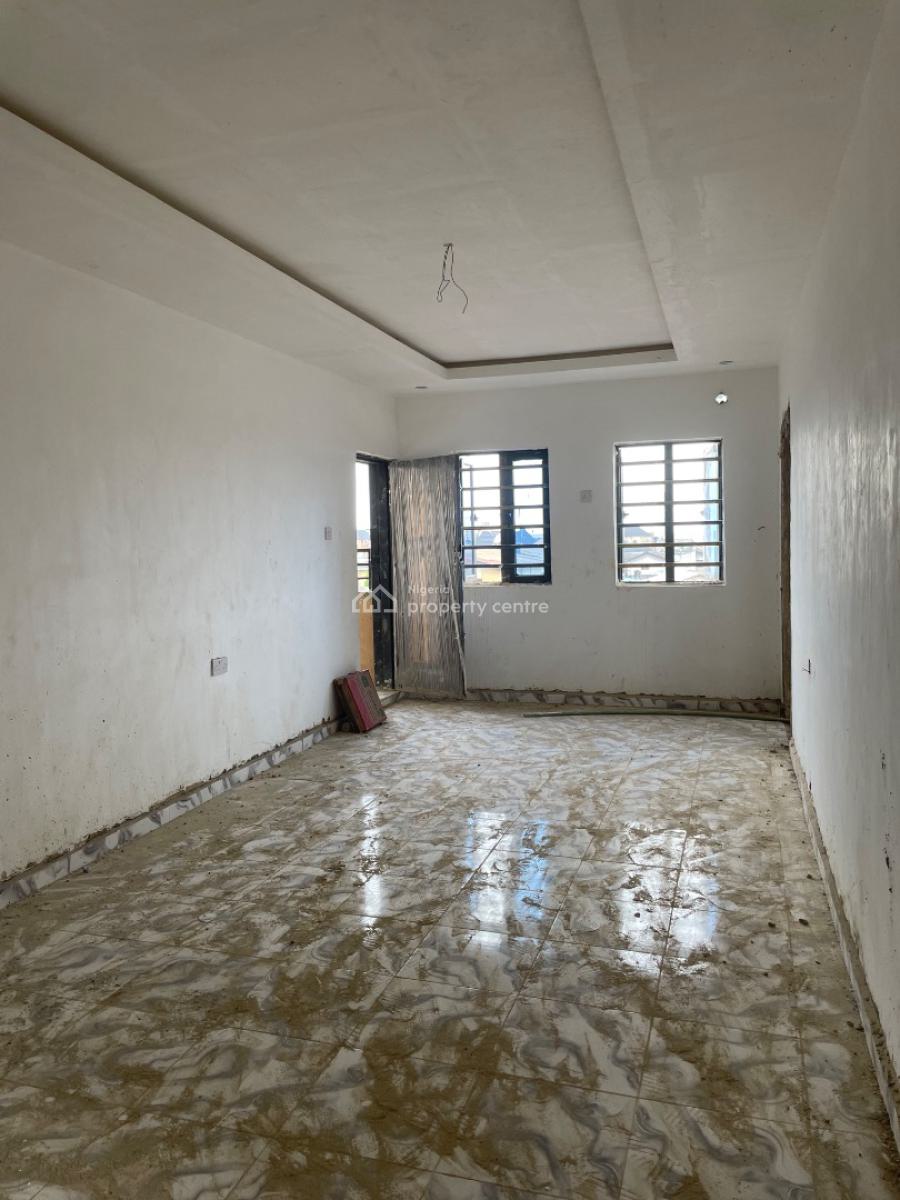 2 Bedroom Flat, Off Uba Bank, Ifako, Gbagada, Lagos, Flat / Apartment for Sale