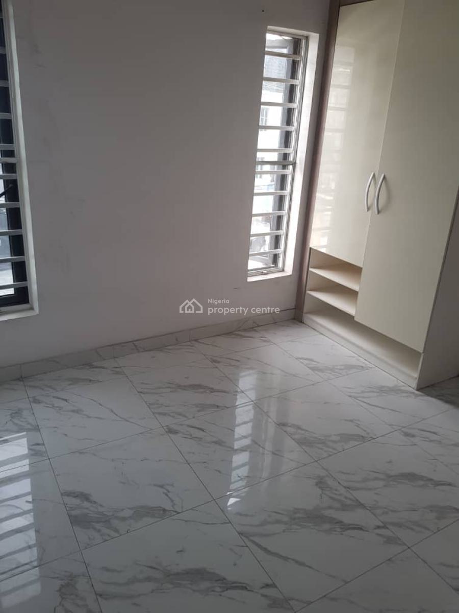 Well Renovated 4 Bedroom Terrace Duplex., Ikota, Lekki, Lagos, Terraced Duplex for Rent