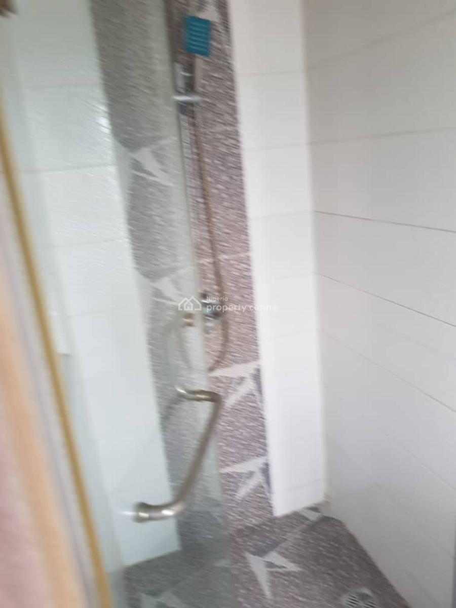 Well Renovated 4 Bedroom Terrace Duplex., Ikota, Lekki, Lagos, Terraced Duplex for Rent