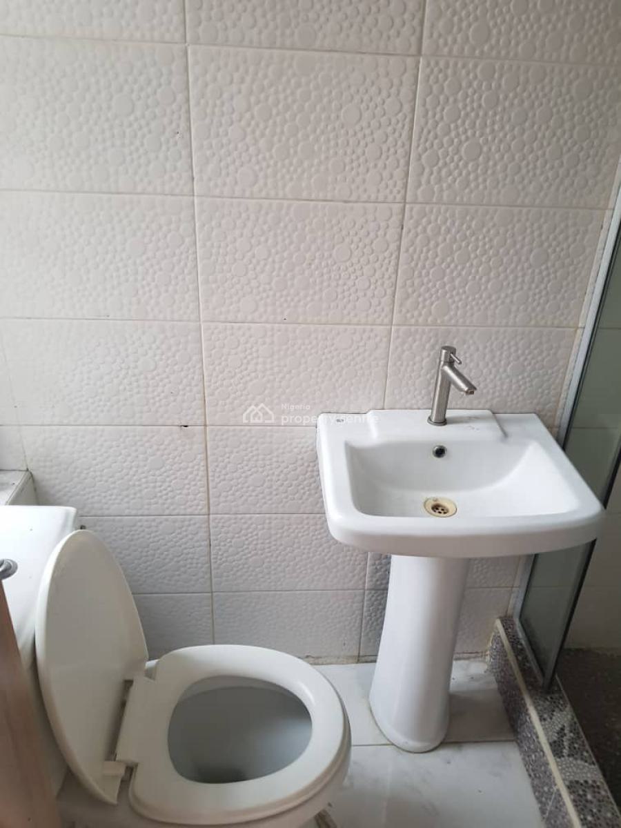 Well Renovated 4 Bedroom Terrace Duplex., Ikota, Lekki, Lagos, Terraced Duplex for Rent