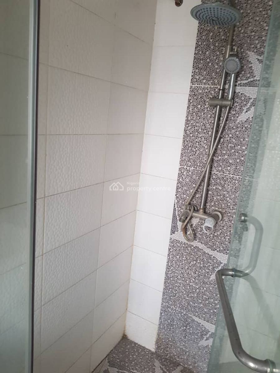Well Renovated 4 Bedroom Terrace Duplex., Ikota, Lekki, Lagos, Terraced Duplex for Rent