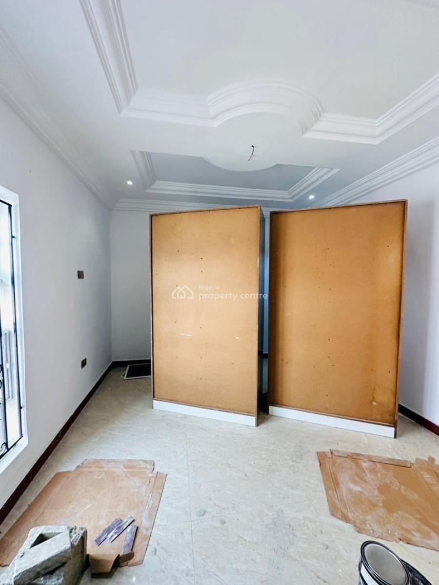 Beautifully Built 3 Bedroom Apartment (4 Units Available), Lekki Phase 1, Lekki, Lagos, Flat / Apartment for Rent