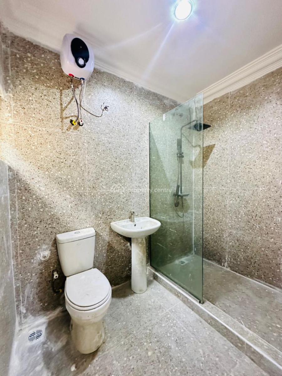 Beautifully Built 3 Bedroom Apartment (4 Units Available), Lekki Phase 1, Lekki, Lagos, Flat / Apartment for Rent