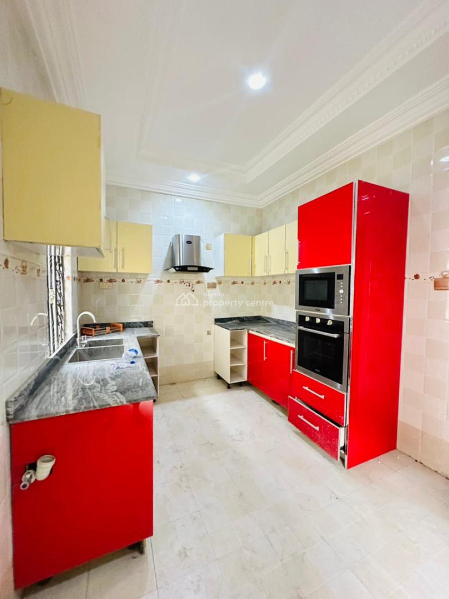 Beautifully Built 3 Bedroom Apartment (4 Units Available), Lekki Phase 1, Lekki, Lagos, Flat / Apartment for Rent