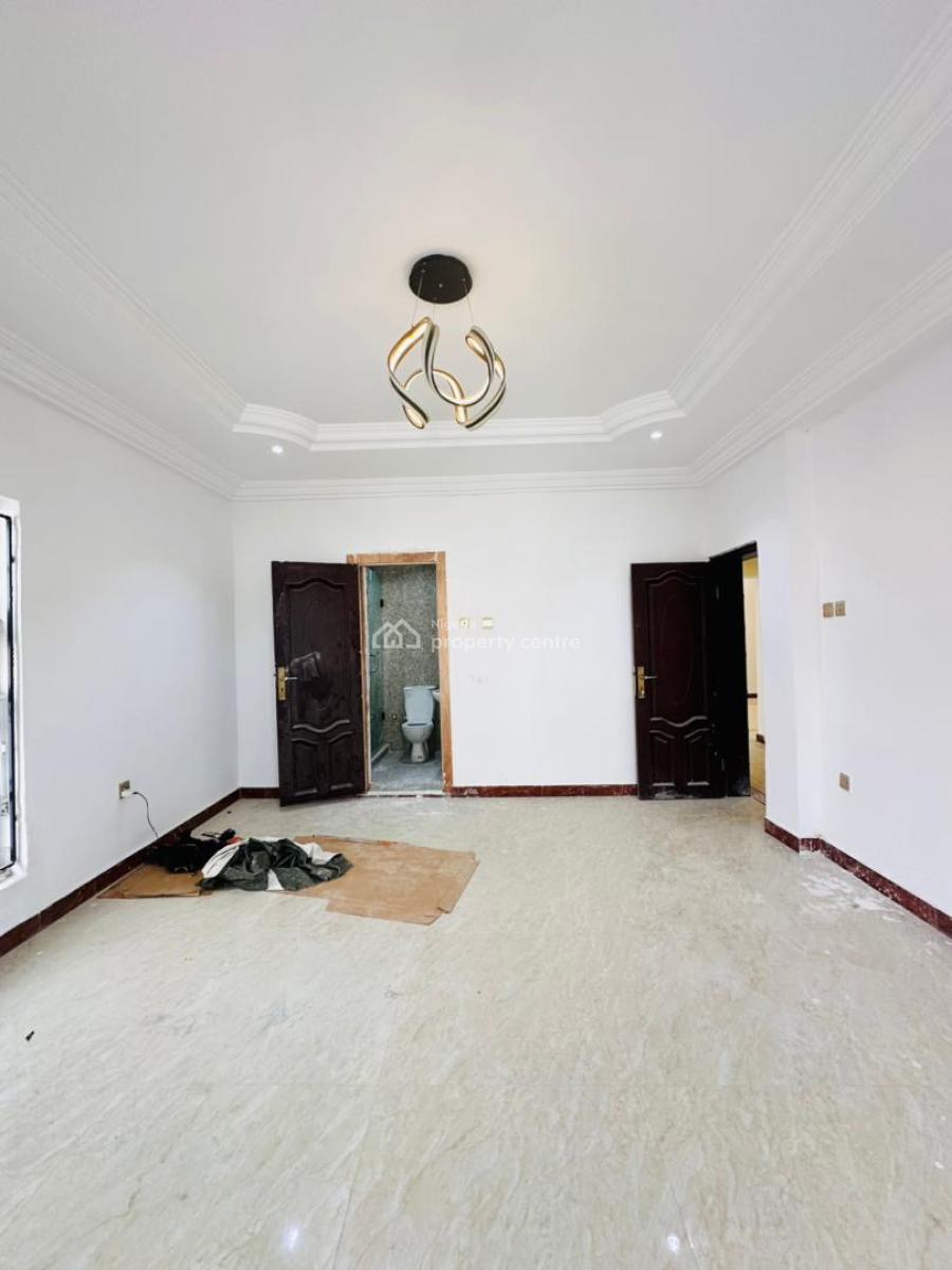 Beautifully Built 3 Bedroom Apartment (4 Units Available), Lekki Phase 1, Lekki, Lagos, Flat / Apartment for Rent