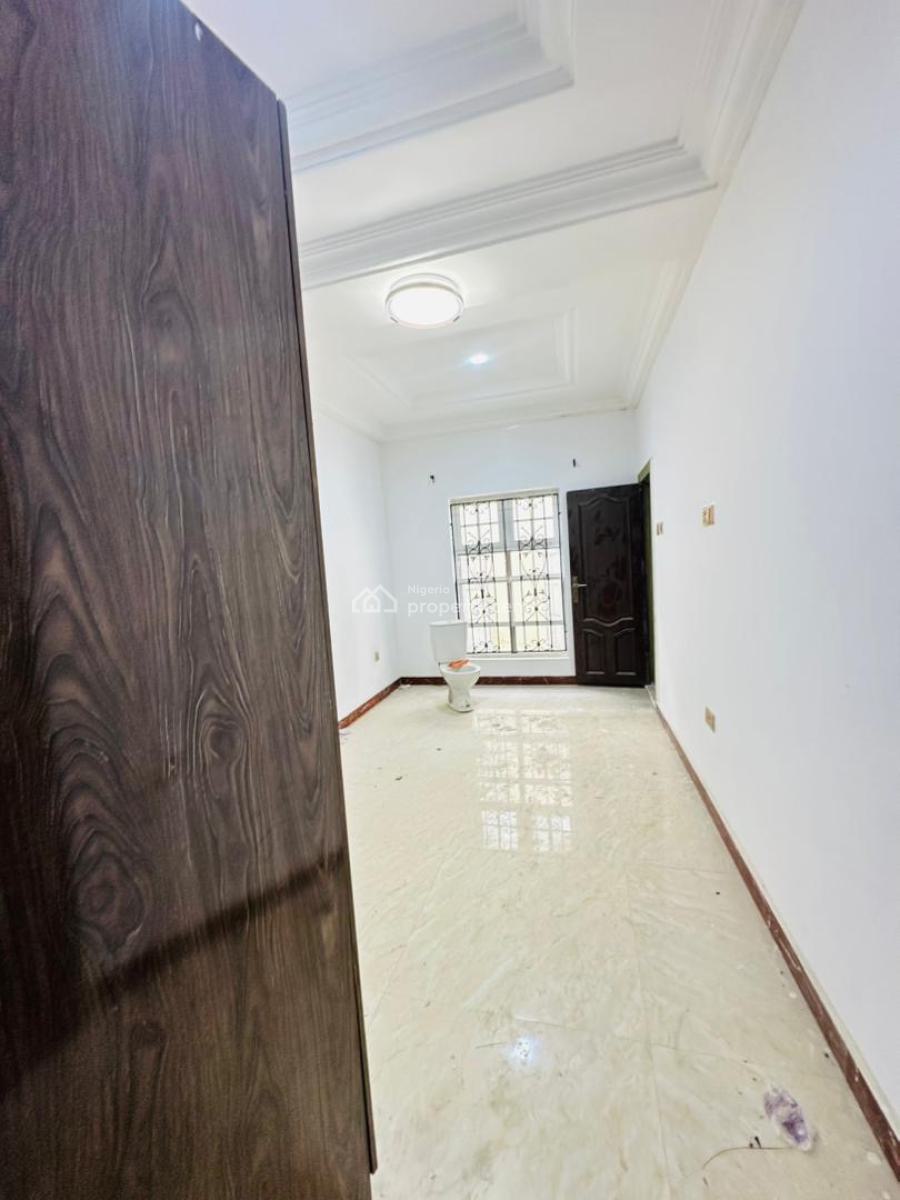 Beautifully Built 3 Bedroom Apartment (4 Units Available), Lekki Phase 1, Lekki, Lagos, Flat / Apartment for Rent