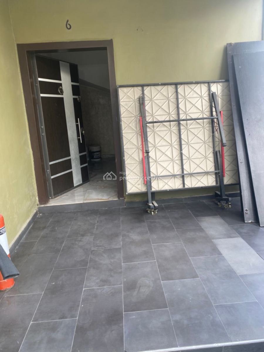 Serviced 4 Bedroom Terrace Duplex in a Serene Estate, Osapa, Lekki, Lagos, Terraced Duplex for Rent