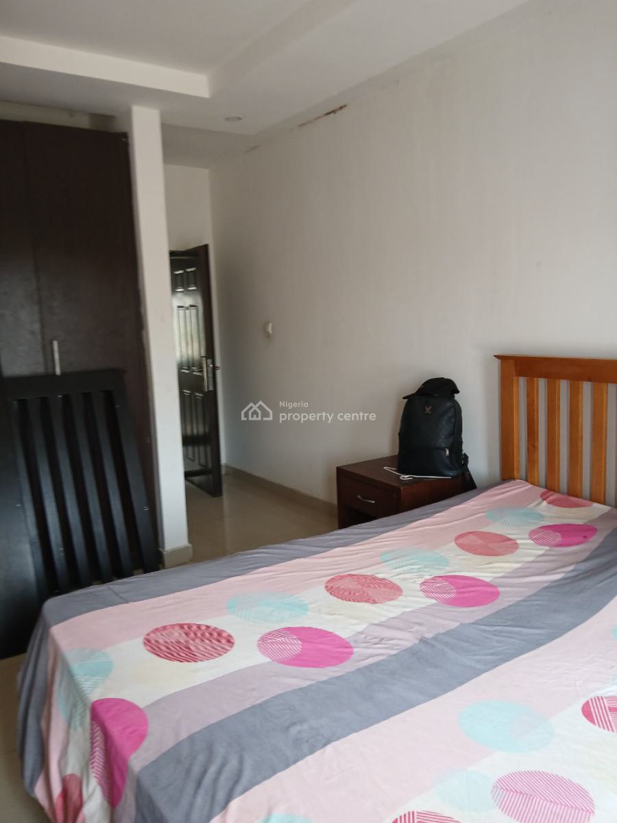 Beautiful 2 Bedroom Flat, Ogombo Road, Abraham Adesanya, Lekki Phase 2, Lekki, Lagos, Flat / Apartment for Rent