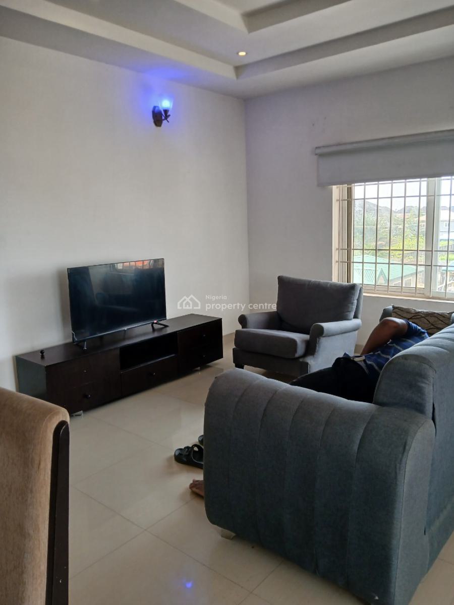 Beautiful 2 Bedroom Flat, Ogombo Road, Abraham Adesanya, Lekki Phase 2, Lekki, Lagos, Flat / Apartment for Rent
