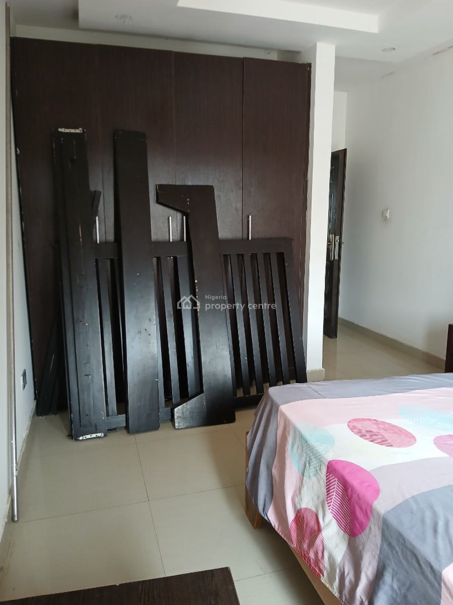 Beautiful 2 Bedroom Flat, Ogombo Road, Abraham Adesanya, Lekki Phase 2, Lekki, Lagos, Flat / Apartment for Rent
