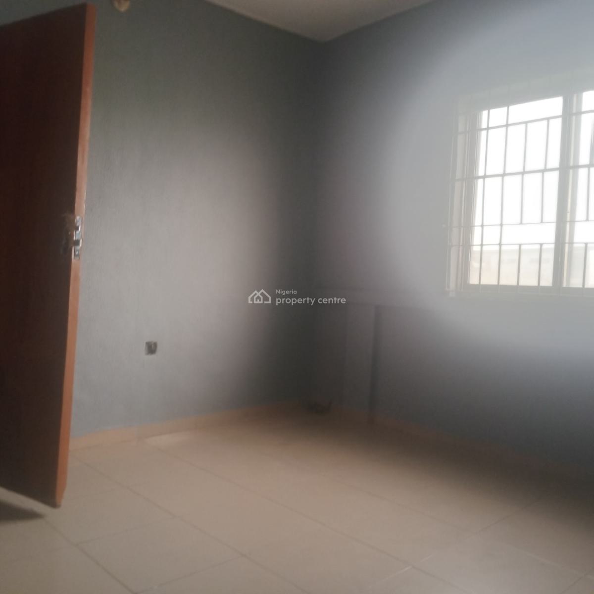 a Newly Renovated 2 Rooms Office Space, Ilupeju Street, Dolphin Estate, Ikoyi, Lagos, Office Space for Rent