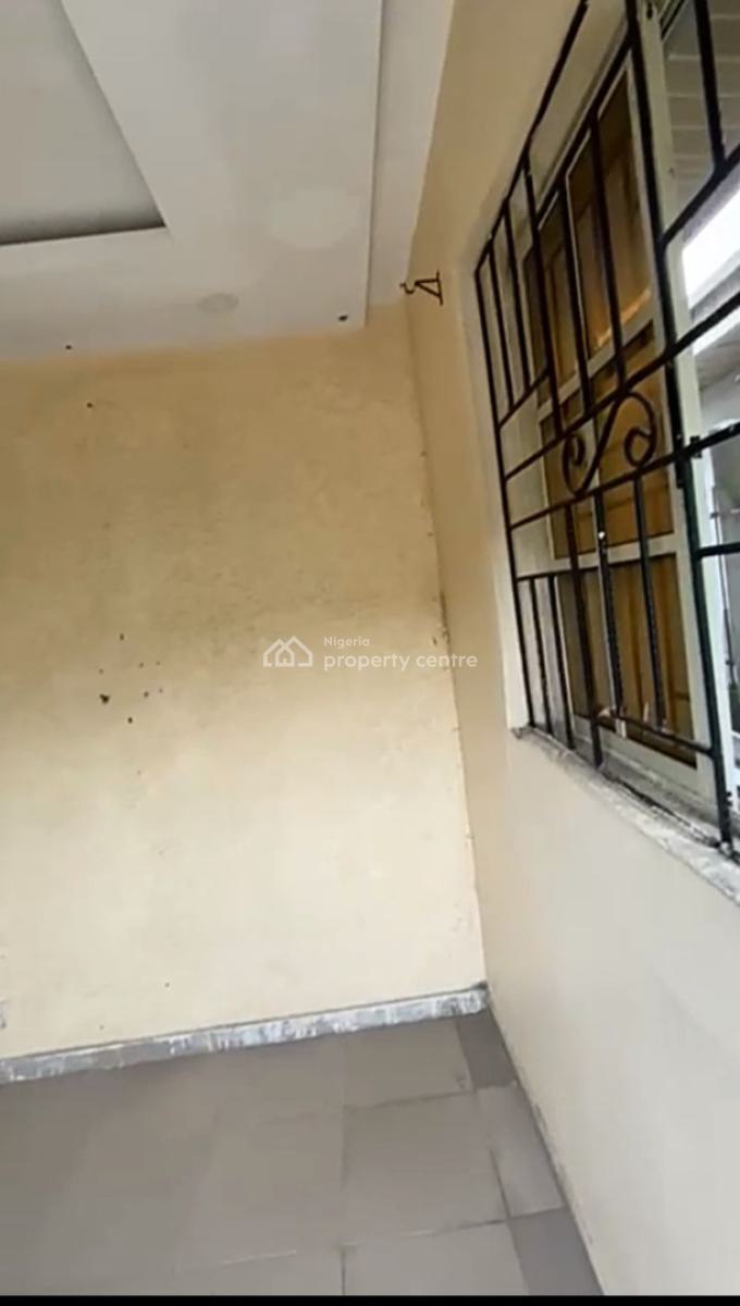 Well Maitained Spacious Mini Flat, Off Abraham Adesanya, Close to Coastal Road, Ogombo, Ajah, Lagos, Mini Flat (room and Parlour) for Rent
