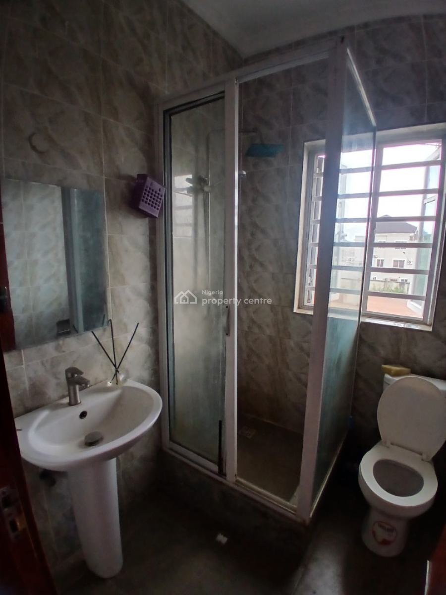 Fantastic 3 Bedroom Apartment, Ogombo Road, Abraham Adesanya, Lekki Phase 2, Lekki, Lagos, Flat / Apartment for Rent