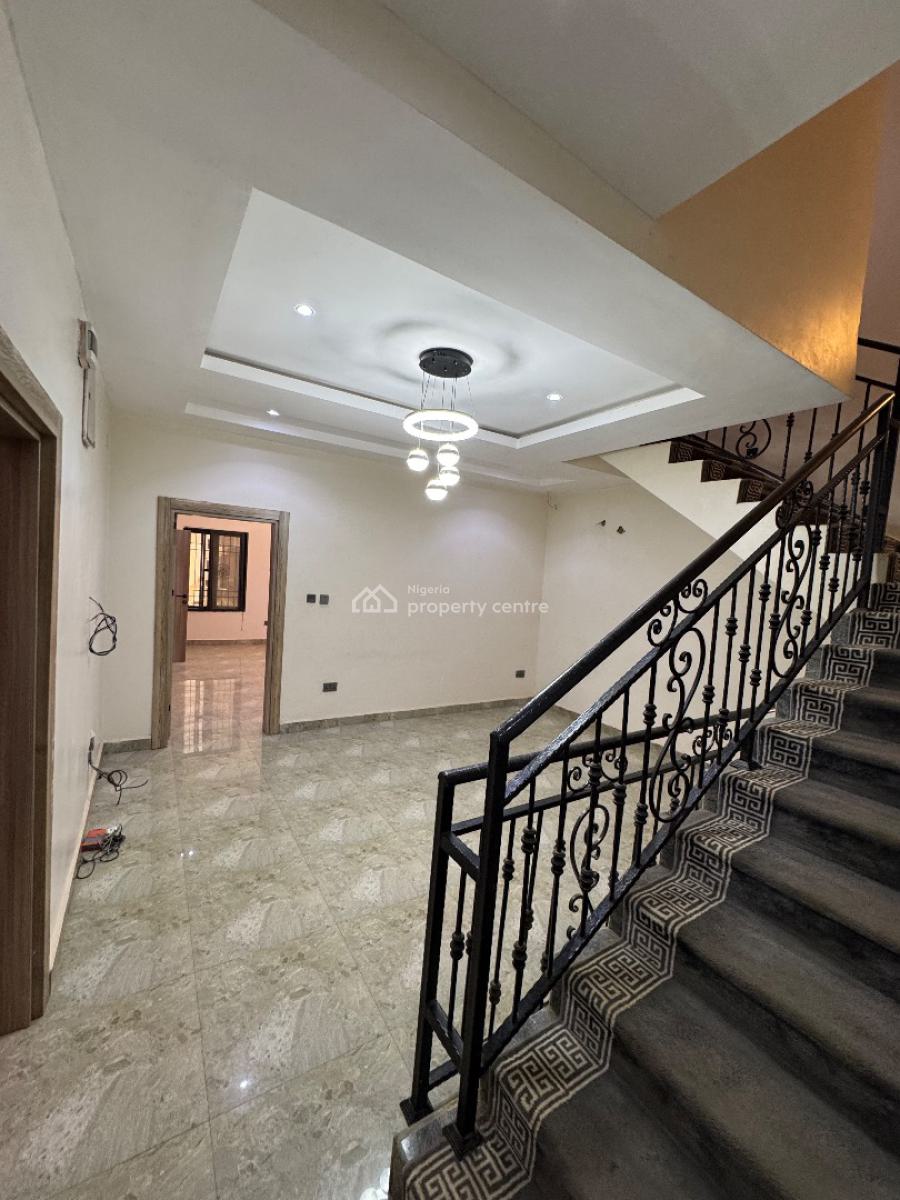 Well Built and Spacious 5 Bedrooms Semi Detached Duplex,bq and Private, Katampe Extension, Katampe, Abuja, Detached Duplex for Rent