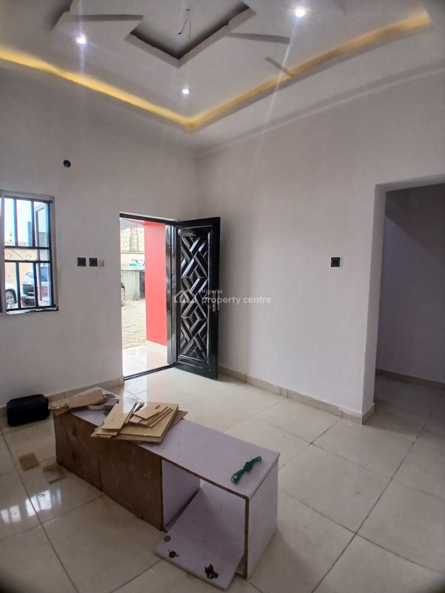 1 Bedroom Apartment, After Blenco, Sangotedo, Lekki Phase 2, Lekki, Lagos, Mini Flat (room and Parlour) for Rent