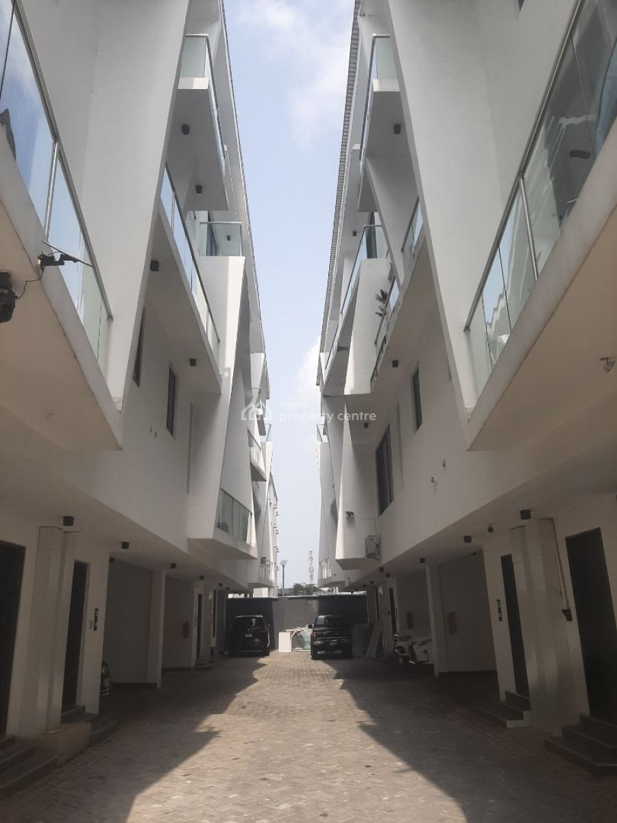 Serviced with 24/7 Power Supply 4 Bedroom En-suite Townhouse, Ikoyi, Lagos, Terraced Duplex for Rent