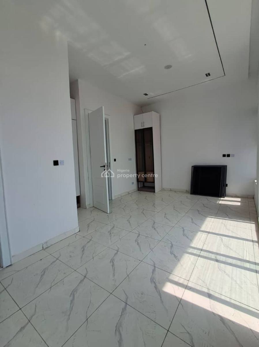 Luxury 5 Bedroom Fully Detached Duplex, Orchid Road 🛣️, Lekki, Lagos, Detached Duplex for Sale