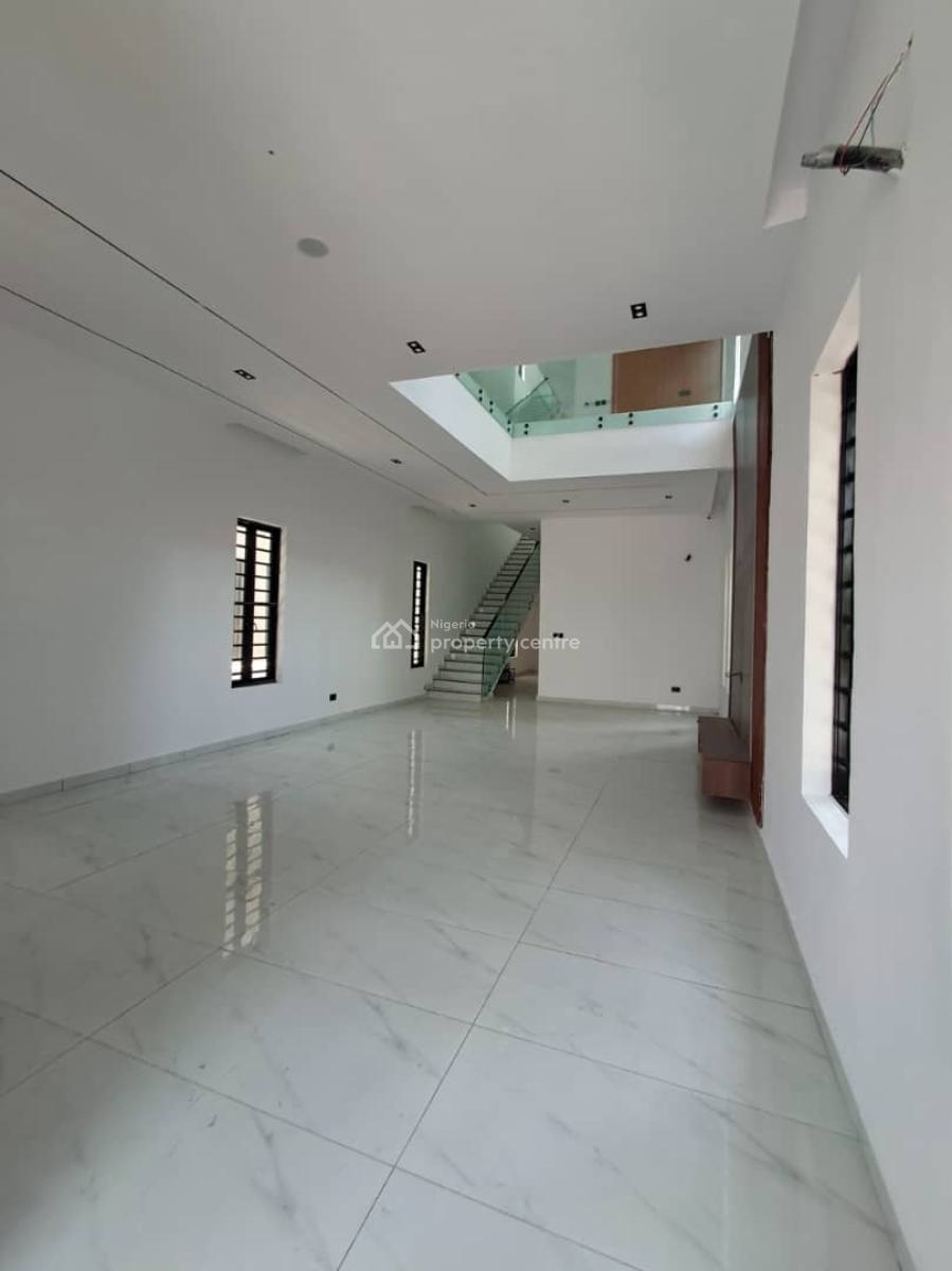 Luxury 5 Bedroom Fully Detached Duplex, Orchid Road 🛣️, Lekki, Lagos, Detached Duplex for Sale