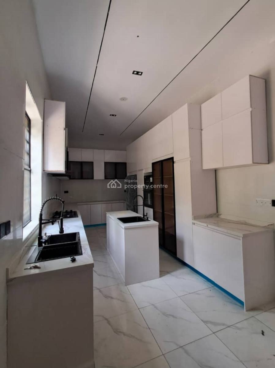 Luxury 5 Bedroom Fully Detached Duplex, Orchid Road 🛣️, Lekki, Lagos, Detached Duplex for Sale
