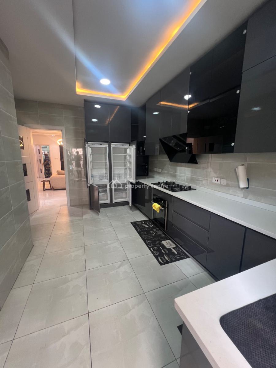 Luxury 4 Bedroom Terrace with a Bq, Victoria Island (vi), Lagos, House for Sale