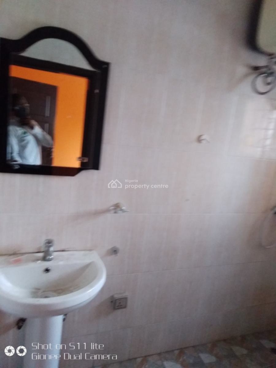 Elegant 3 Bedroom Flat Apartment, Estate Beside Airport, Ikeja, Lagos, Flat / Apartment for Sale