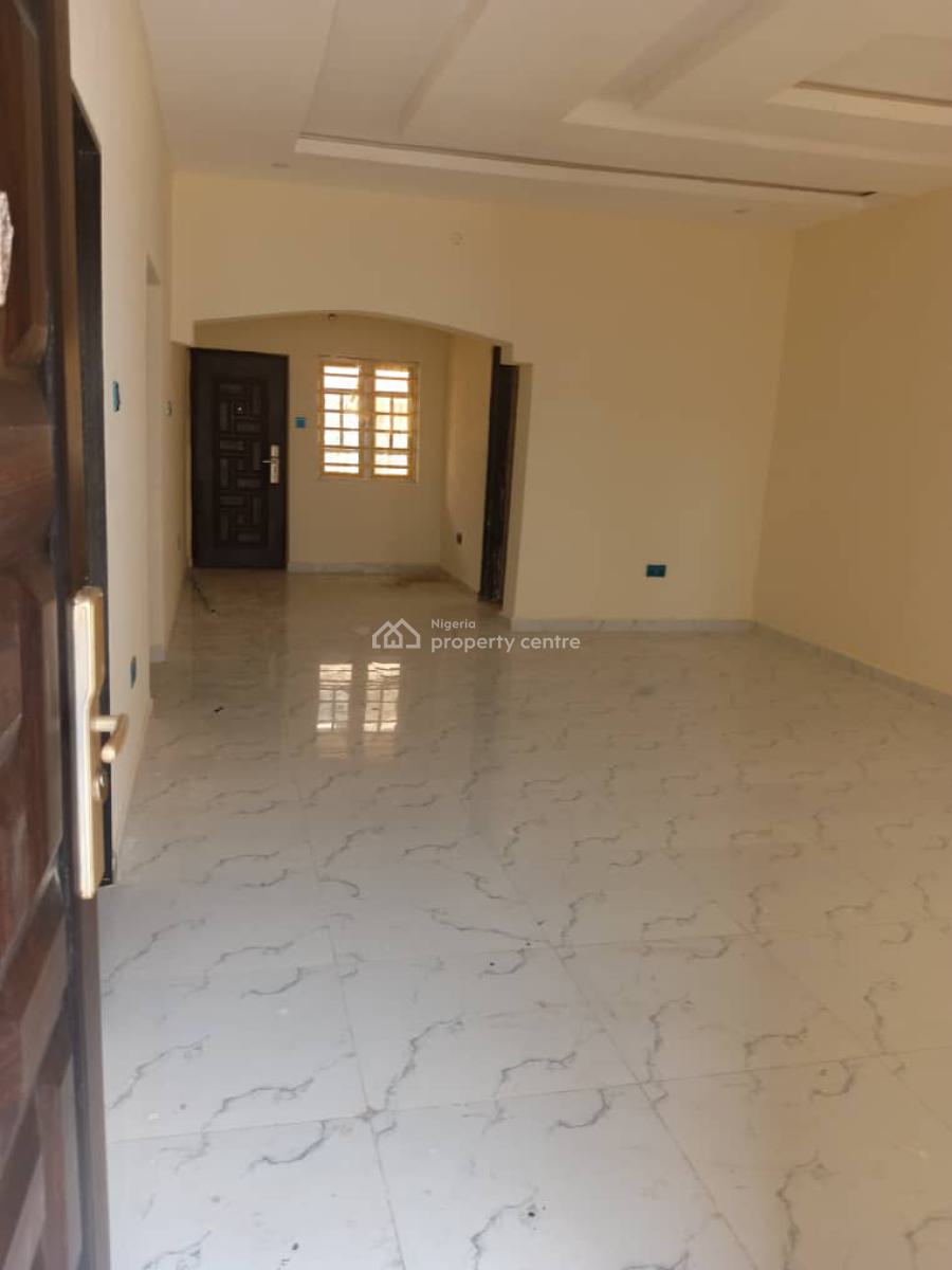 Exquisitely Finished 3 Bedroom Flat, Estate, Areopo By Ojodu Berger, Ojodu, Lagos, Flat / Apartment for Sale
