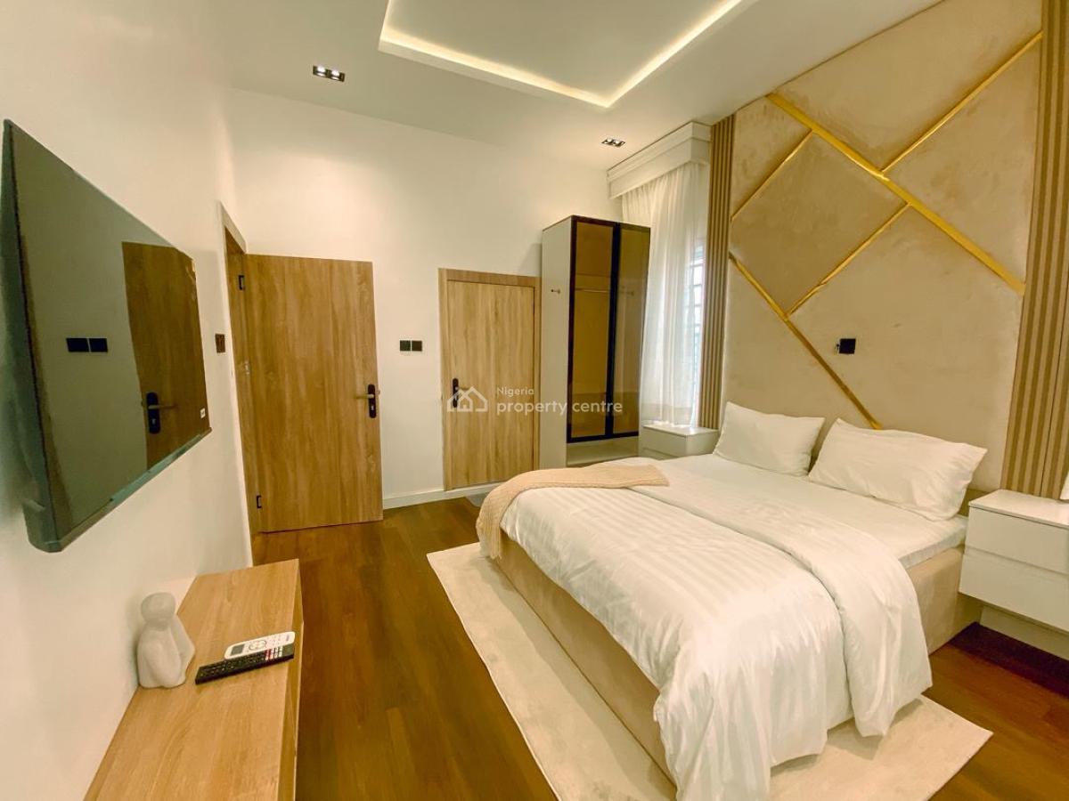 Luxury 2 Bedroom Apartment, Lekki Phase 1, Lekki, Lagos, Flat / Apartment Short Let