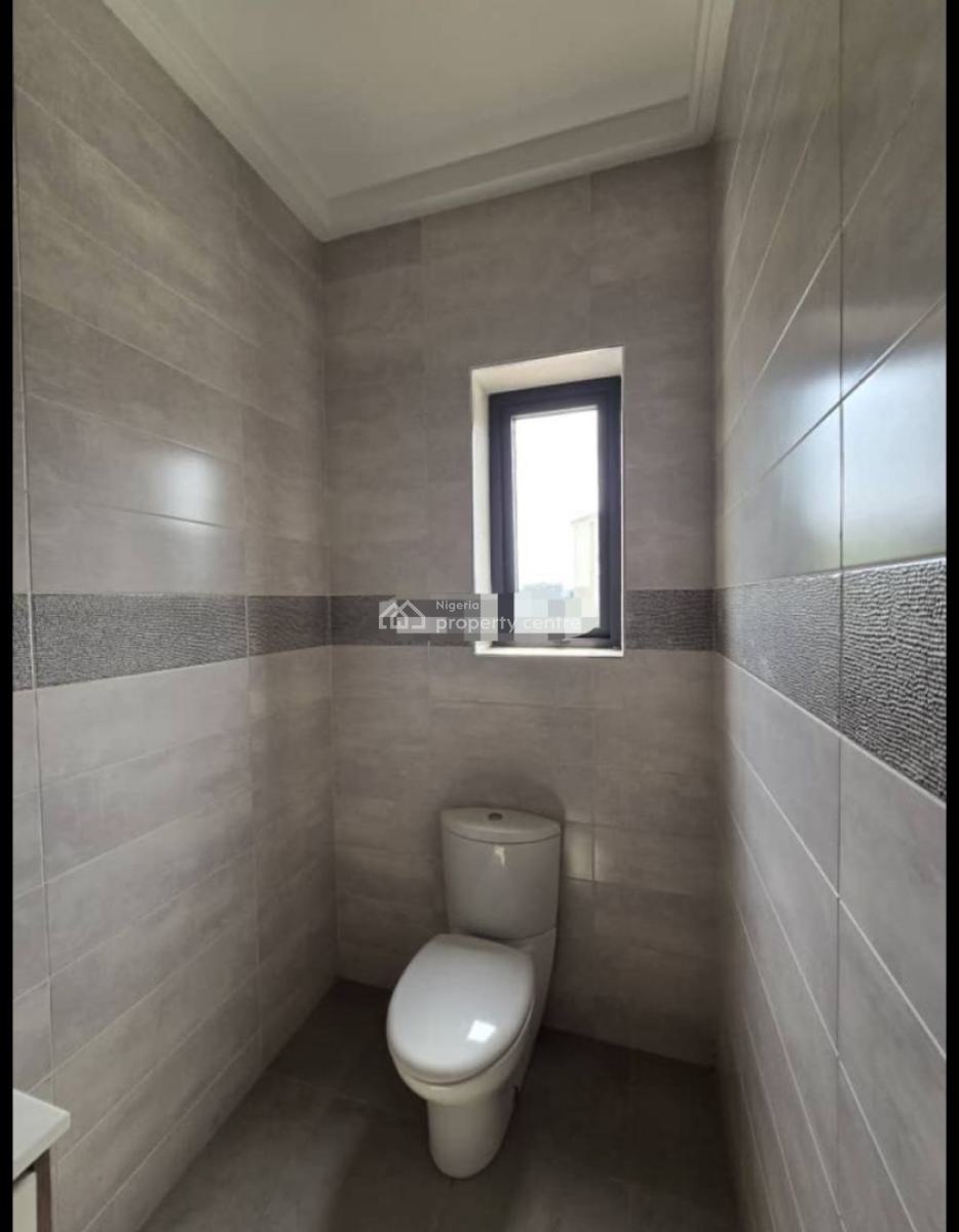 Exquisitely Finished Serviced 4 Bedroom with a Room Bq, Banana Island, Ikoyi, Lagos, Block of Flats for Sale