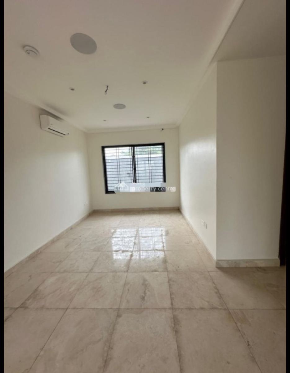 Exquisitely Finished Serviced 4 Bedroom with a Room Bq, Banana Island, Ikoyi, Lagos, Block of Flats for Sale