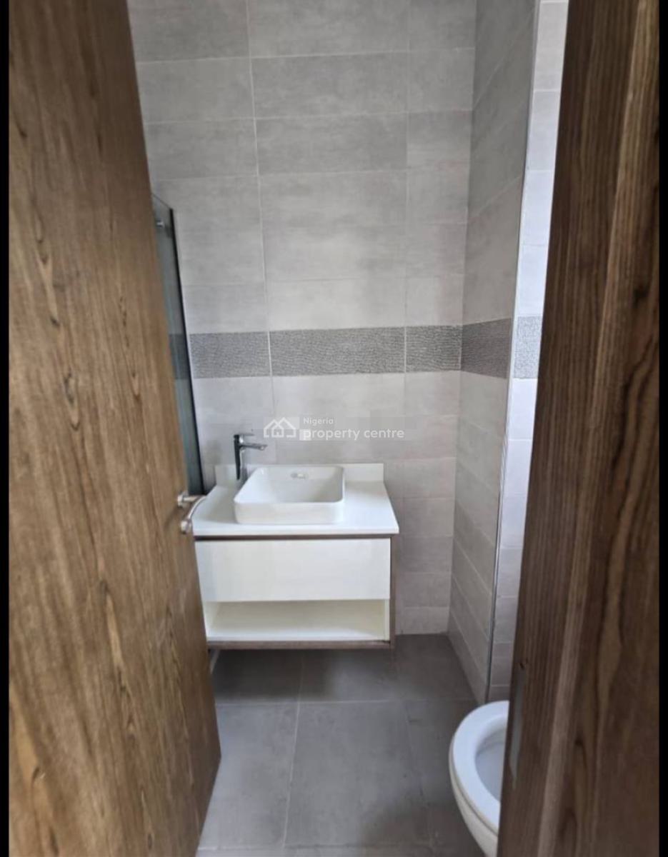 Exquisitely Finished Serviced 4 Bedroom with a Room Bq, Banana Island, Ikoyi, Lagos, Block of Flats for Sale