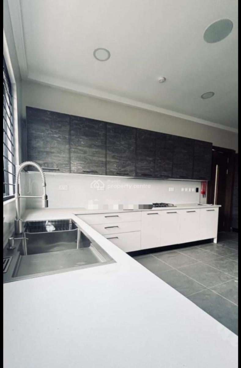 Exquisitely Finished Serviced 4 Bedroom with a Room Bq, Banana Island, Ikoyi, Lagos, Block of Flats for Sale