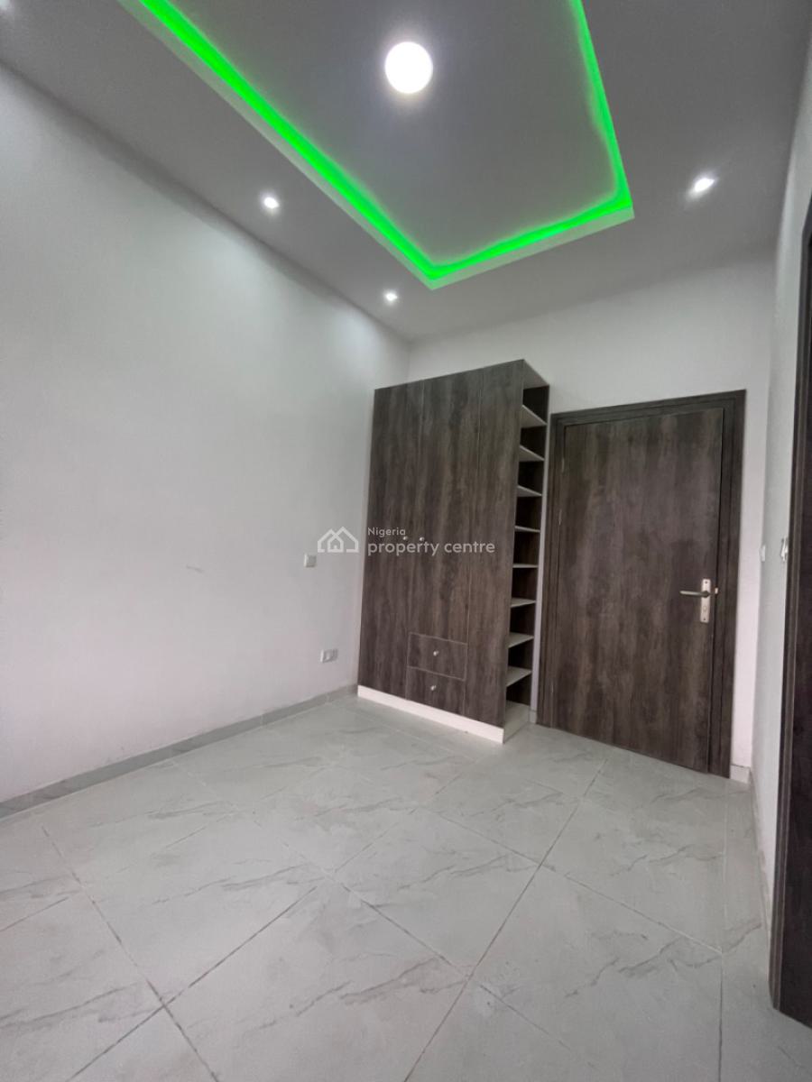 Luxury 3 Bedroom Apartment with Bq, Opebi, Ikeja, Lagos, Flat / Apartment for Sale