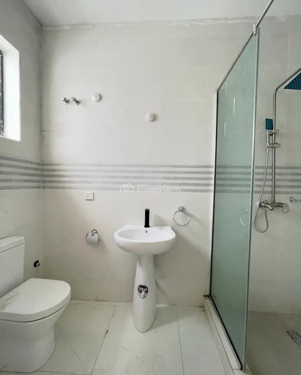 Self-serviced 4 Bedroom En-suite Townhouse with Fitted Kitchen/pantry,, Ikate, Lekki, Lagos, Terraced Duplex for Rent