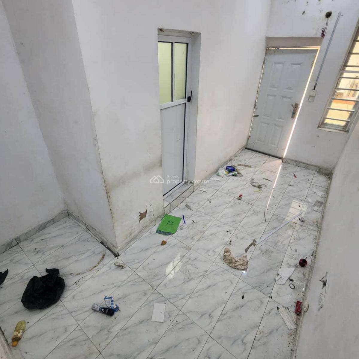 Bq in a Very Secured Estate, Agungi, Lekki, Lagos, Self Contain (single Rooms) for Rent