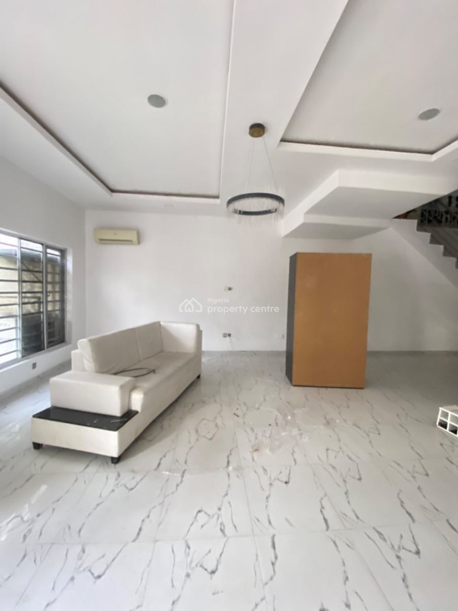 4 Bedroom Semi Detached Duplex with Bq, Osapa, Lekki, Lagos, Semi-detached Duplex for Rent