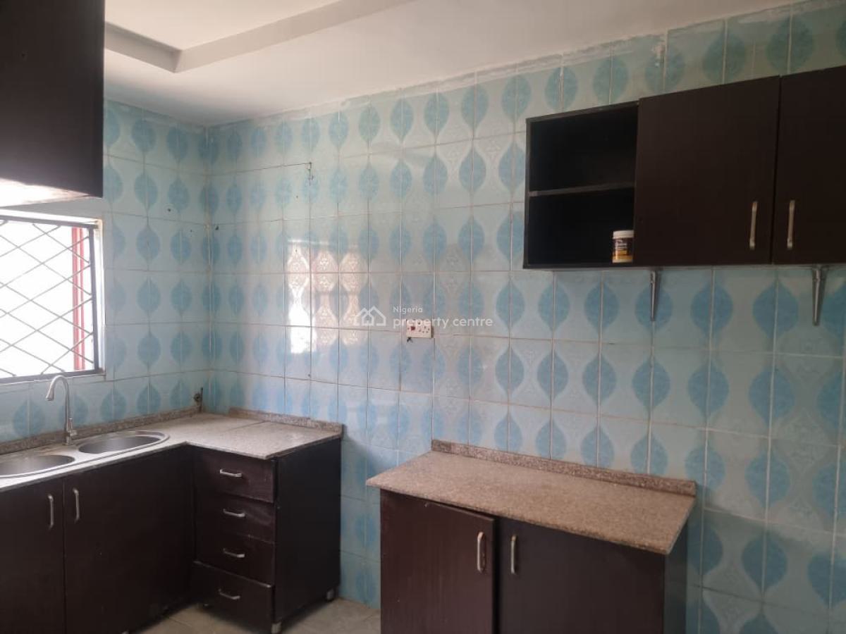 Excellent Spacious 2 Bedroom Bungalow Standalone, Lugbe District, Abuja, Detached Bungalow for Rent