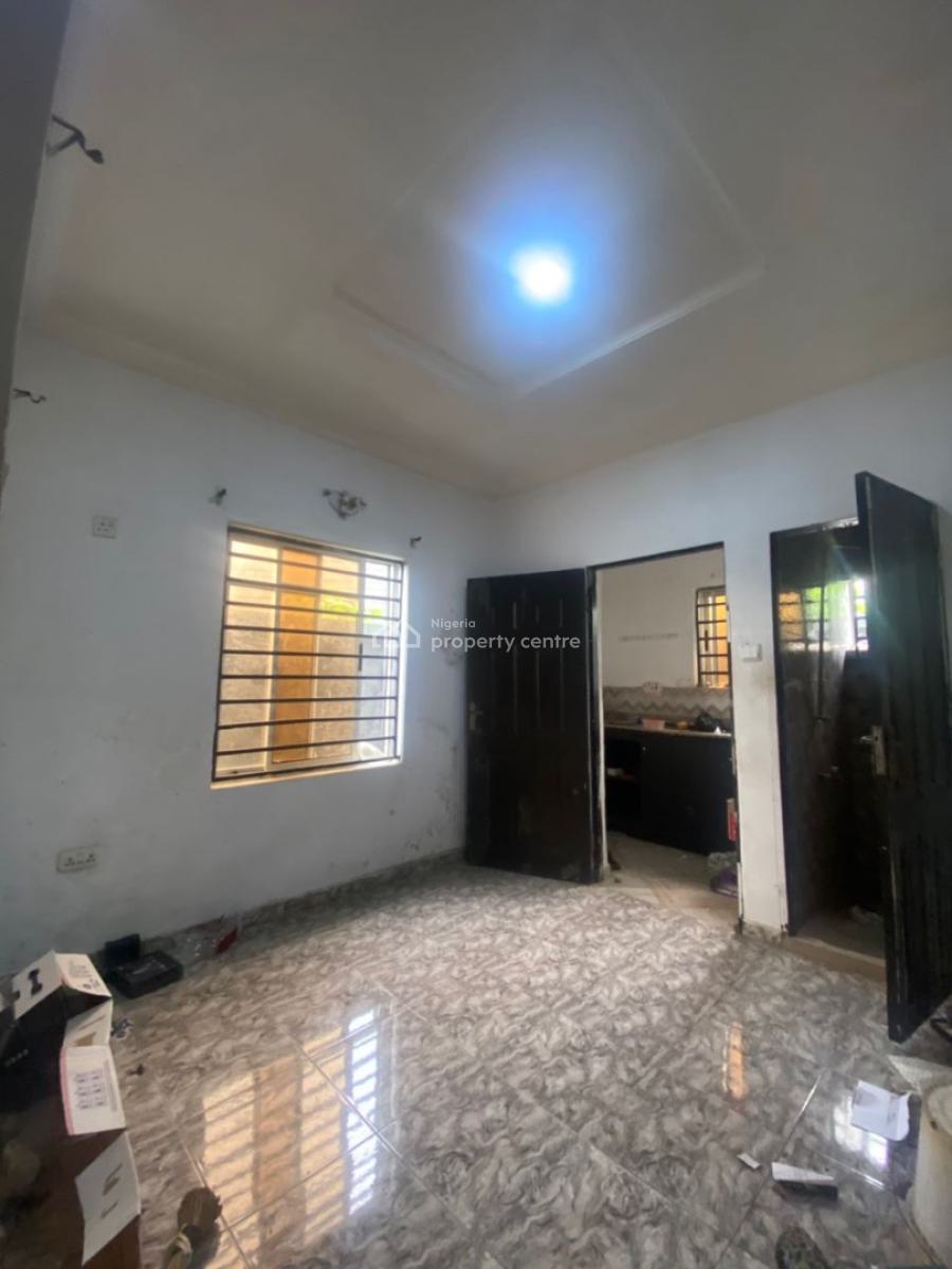 Clean and Spacious Self Contain Available, Sangotedo, Ajah, Lagos, Self Contain (single Rooms) for Rent