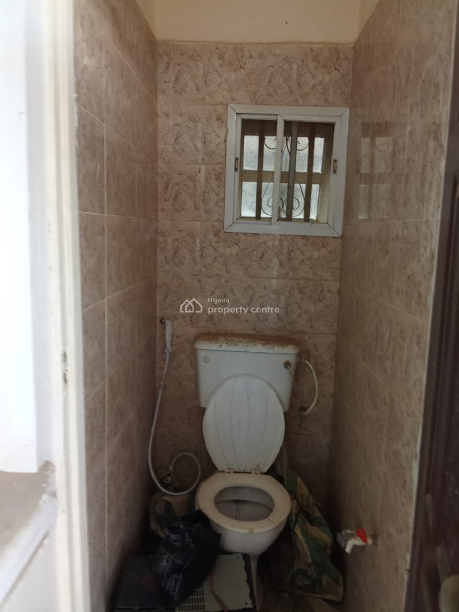 Lovely 2 Bedroom  Flat with Pop All Ensuite, Makogi, Magboro Extension, Magboro, Ogun, Flat / Apartment for Rent