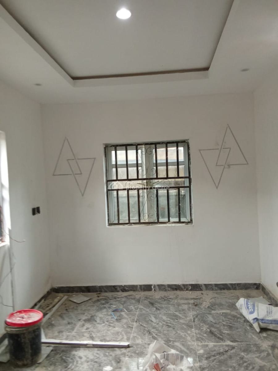Lovely 2 Bedroom  Flat with Pop All Ensuite, Makogi, Magboro Extension, Magboro, Ogun, Flat / Apartment for Rent