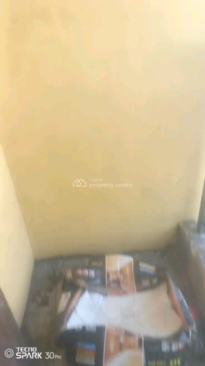 Standard and Executive Two Bedroom Flat, Abeokuta Street, Adekunle, Yaba, Lagos, Flat / Apartment for Rent