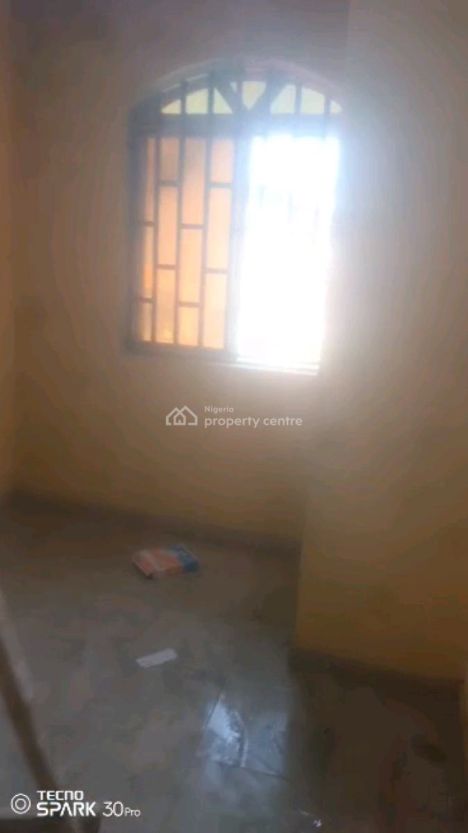 Standard and Executive Two Bedroom Flat, Abeokuta Street, Adekunle, Yaba, Lagos, Flat / Apartment for Rent