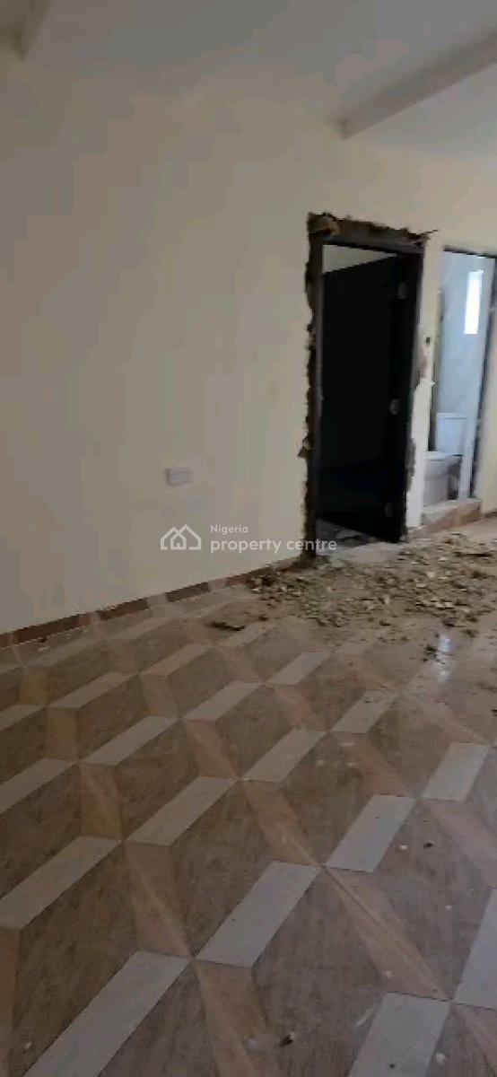 Executive Nelwy Buit ,very Decent, Standard, Spacious and Nice Minifla, Yaba, Lagos, Mini Flat (room and Parlour) for Rent