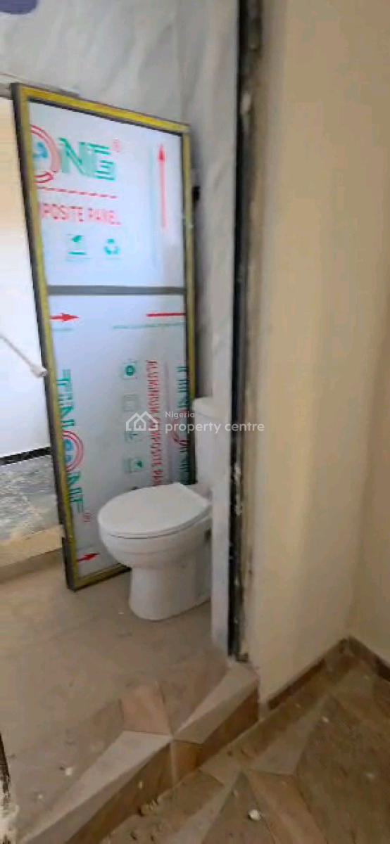 Executive Nelwy Buit ,very Decent, Standard, Spacious and Nice Minifla, Yaba, Lagos, Mini Flat (room and Parlour) for Rent