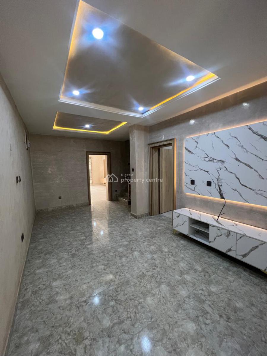 4 Bedroom Terrace with Bq, Guzape District, Abuja, House for Rent