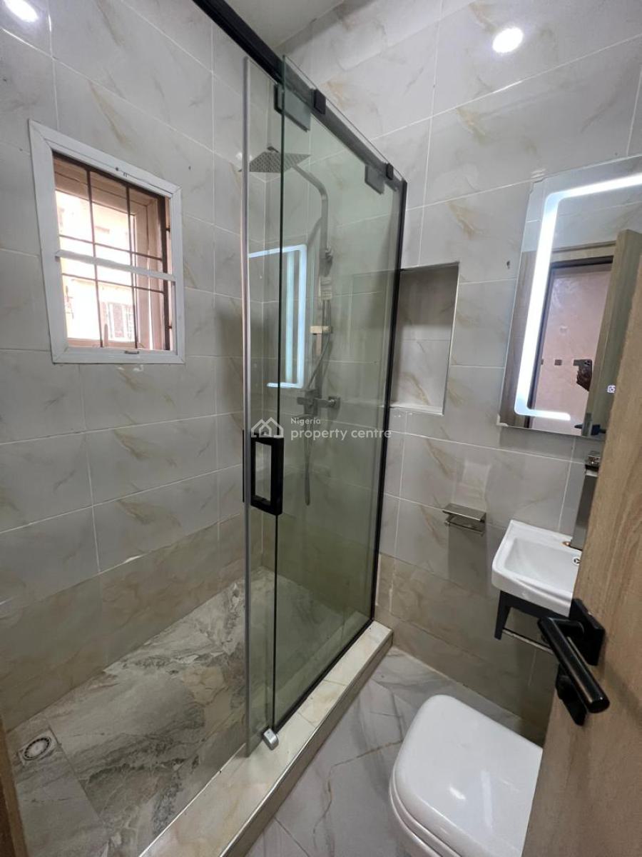 4 Bedroom Terrace with Bq, Guzape District, Abuja, House for Rent