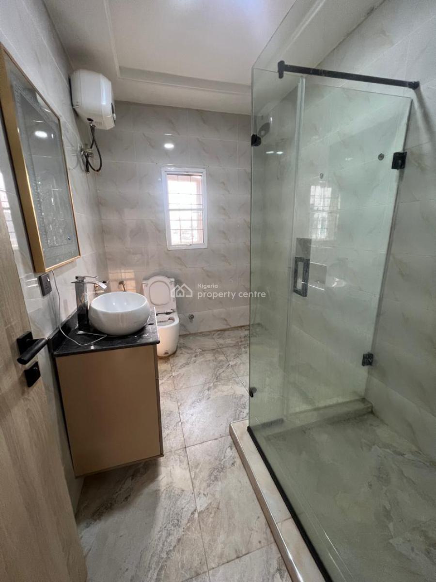 4 Bedroom Terrace with Bq, Guzape District, Abuja, House for Rent